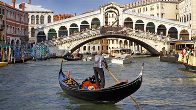 Eerste vrouwelijke gondelier van Venetië is een man