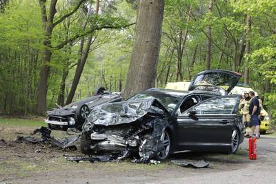 Auto slaat over de kop in Wanroij: meerdere gewonden na ongeval