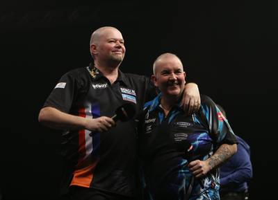Van Barneveld kansloos tegen legende Taylor