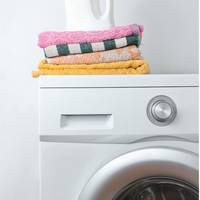 Waarom je je wasmachine en vaatwasser beter overdag dan ’s nachts kunt laten draaien 