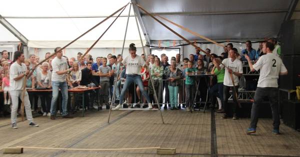 School- en Volksfeest Harbrinkhoek weer groot succes | Tubbergen - Tubantia