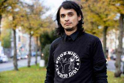 Anti-piet activist Van Zeijl weer op vrije voeten