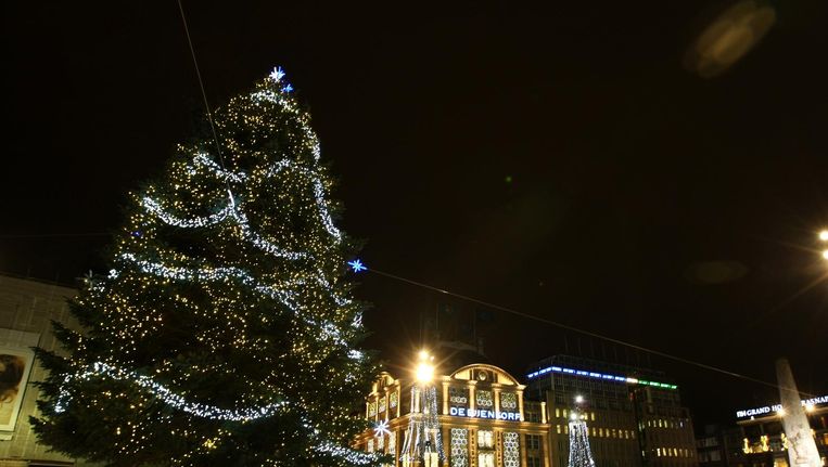 Kerstboom op doek met lichtjes - Kerstdecoratie @ThuisindeTuin.nl