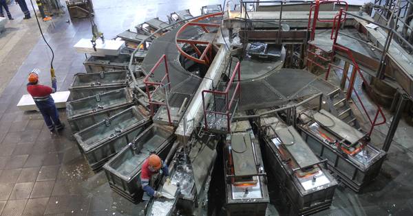 Zinkfabriek Nyrstar in Budel-Dorplein trilt soms van elektriciteit
