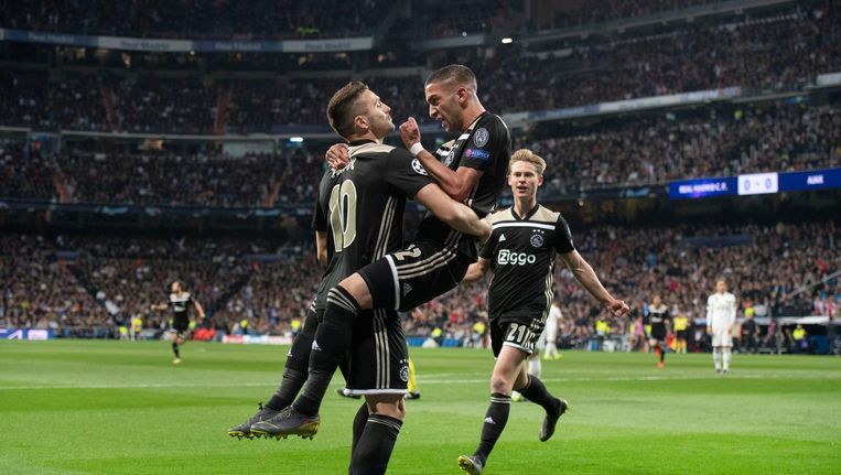 Ajax Vernedert Real Madrid In Eigen Huis 1 4 Het Parool