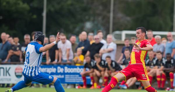 Franse Go Ahead-spits koestert nummer 8, uit liefde - De Stentor