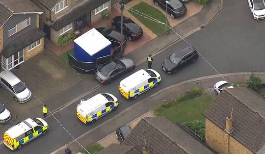 Britse politie houdt verdachte aan van drievoudige moord met kruisboog
