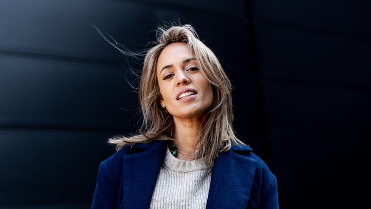 Nienke Plas Ik Ben Niet Van Bruine Kroegen Wel Van Drankjes Doen Het Parool