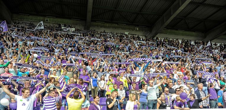 Beerschot viert titel op het Kiel | Antwerpen | In de buurt | HLN