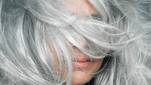 #greyhairdontcare! Grijze haren zijn niet 'out' maar in