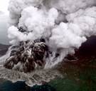 Zijn voorvader maakte 35.000 doden. Kan het 'kind van Krakatau' even krachtig worden?