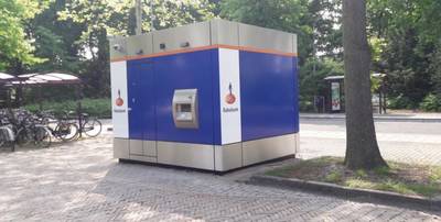 Pinautomaat blijft bij bussluis in Made staan