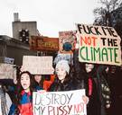 “Fuck me, not the climate”: waarom slogans heter zijn dan de klimaatopwarming