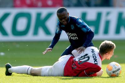 Vitesse wacht spannend slot van de eredivisie na gelijkspel bij FC Utrecht