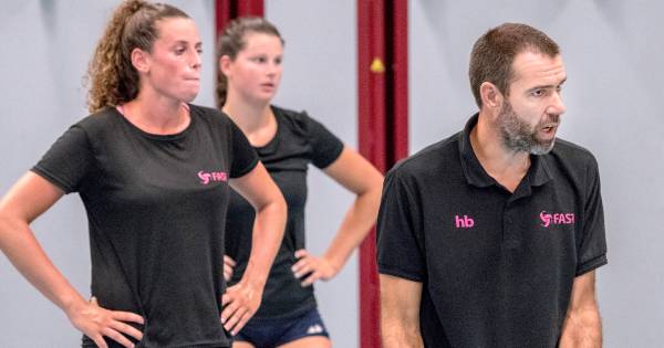 Van video-analist naar coach in de eredivisie: 'Ik wil met lef en overtuiging spelen'