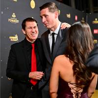 Achterhaalde stemprocedure en geen tv-uitzending: hoe de Gouden Schoen zijn waarde verliest