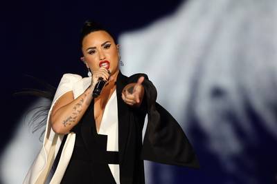 Afkickende Demi Lovato haalt streep door restant van haar tournee