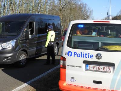 Het leven aan de andere kant van de grens: ‘Enorm groot verschil in aanpak met Nederland’