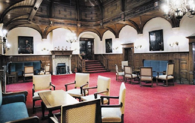 Spitsroeden Lopen In De Eerste Kamer Trouw