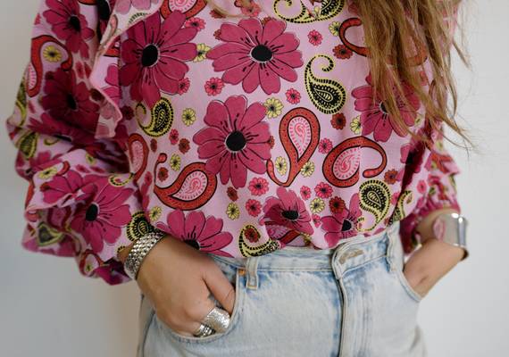 Van tuttig naar stoer: de mode-expert over de bloemenprint